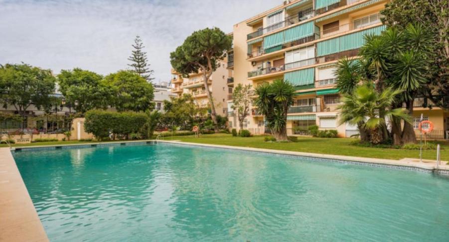 Stylish 3 Bedroom Penthouse In Marbella Centre With Large Pool Close To The Beach المظهر الخارجي الصورة