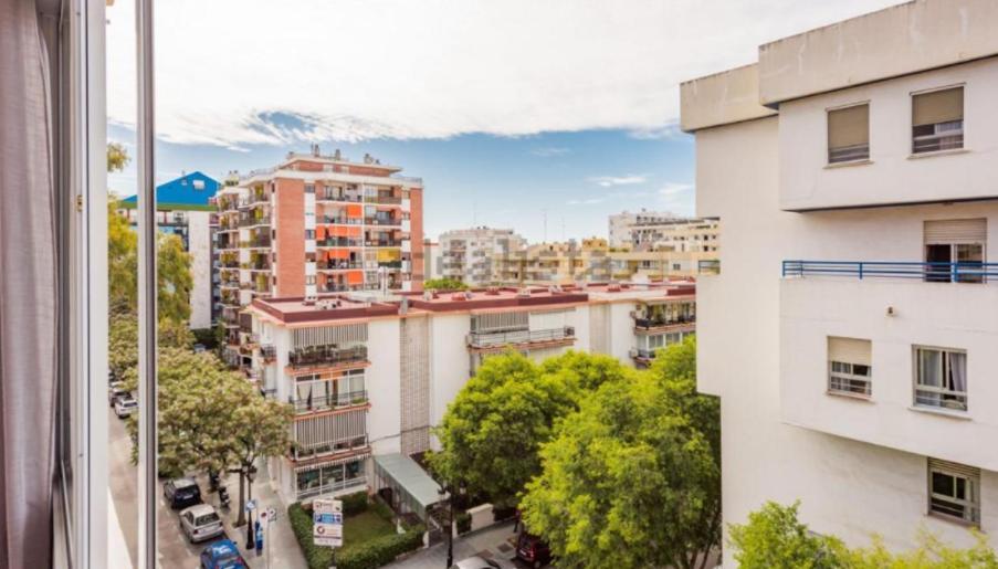 Stylish 3 Bedroom Penthouse In Marbella Centre With Large Pool Close To The Beach المظهر الخارجي الصورة